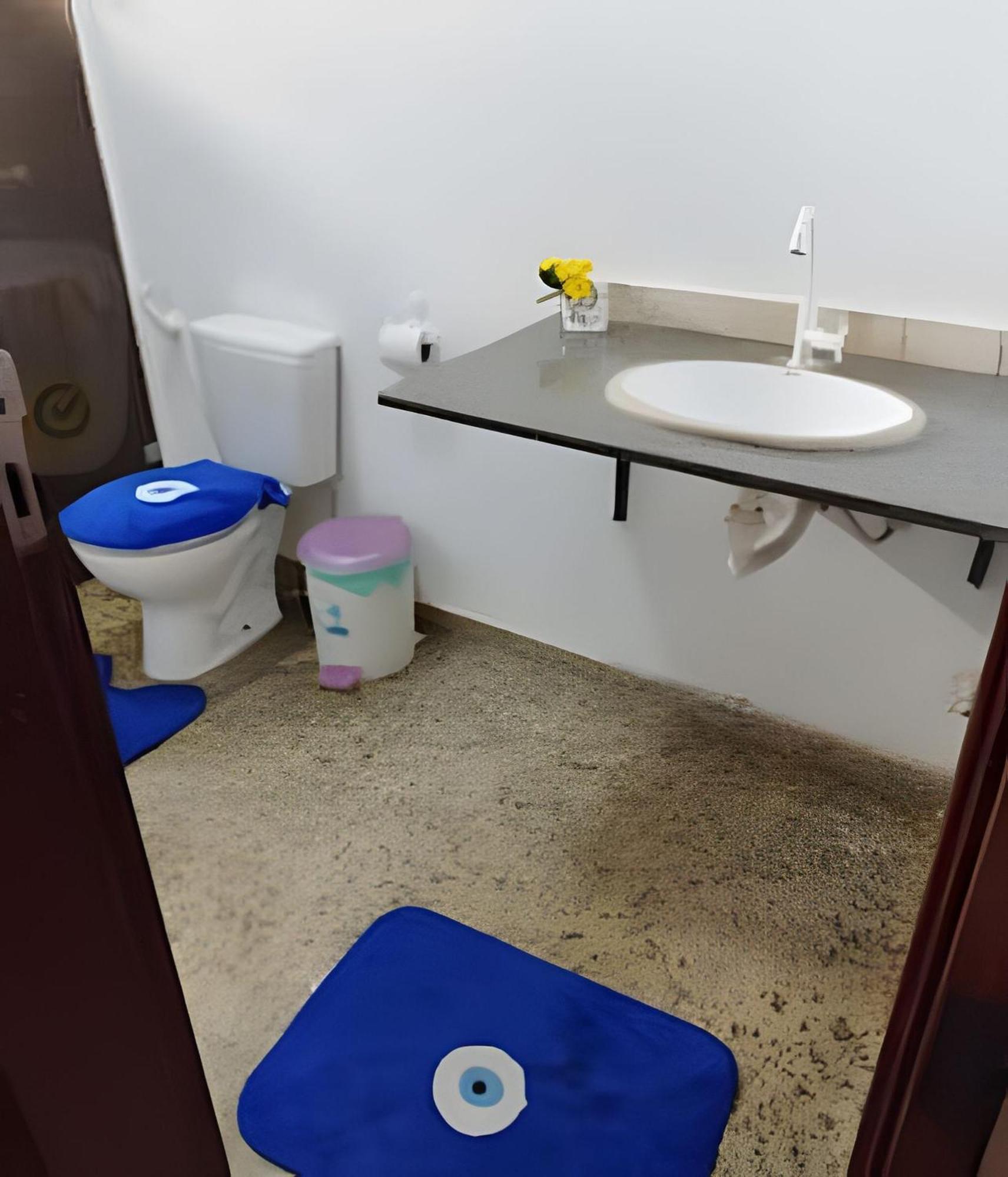 Casa Com Piscina Grande Em Salinas 度假居