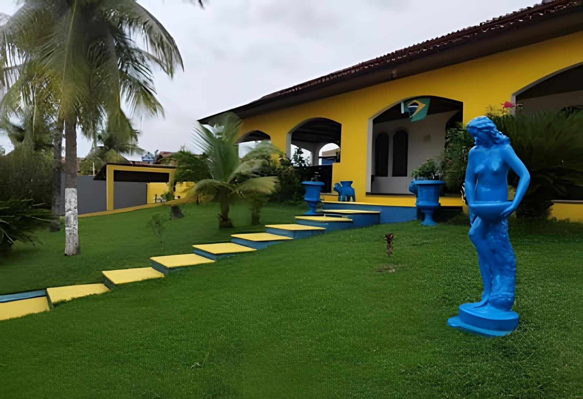 Holiday home Casa Com Piscina Grande Em Salinas *