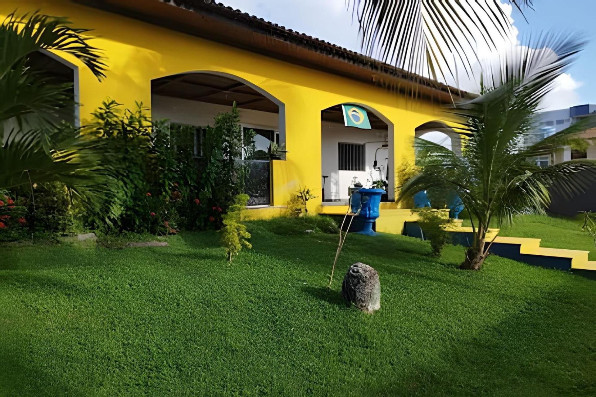 Casa Com Piscina Grande Em Salinas