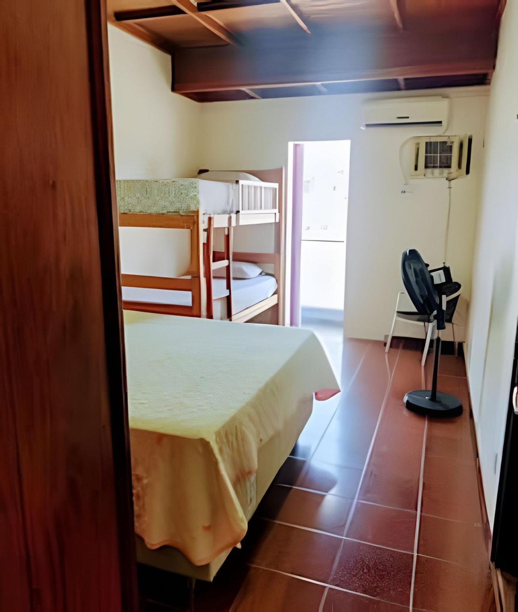 Casa Com Piscina Grande Em Salinas *