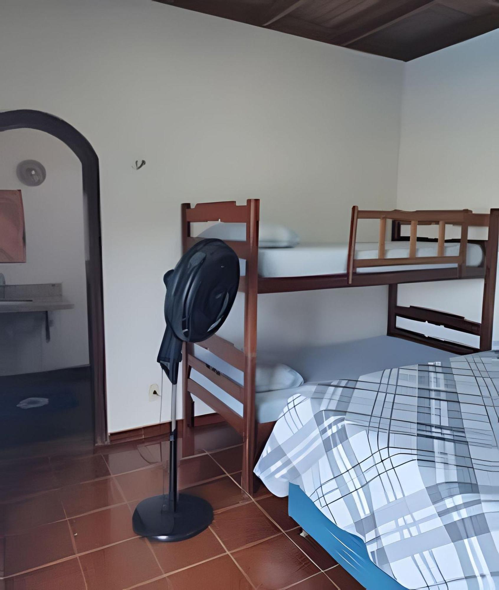 Casa Com Piscina Grande Em Salinas Holiday home *