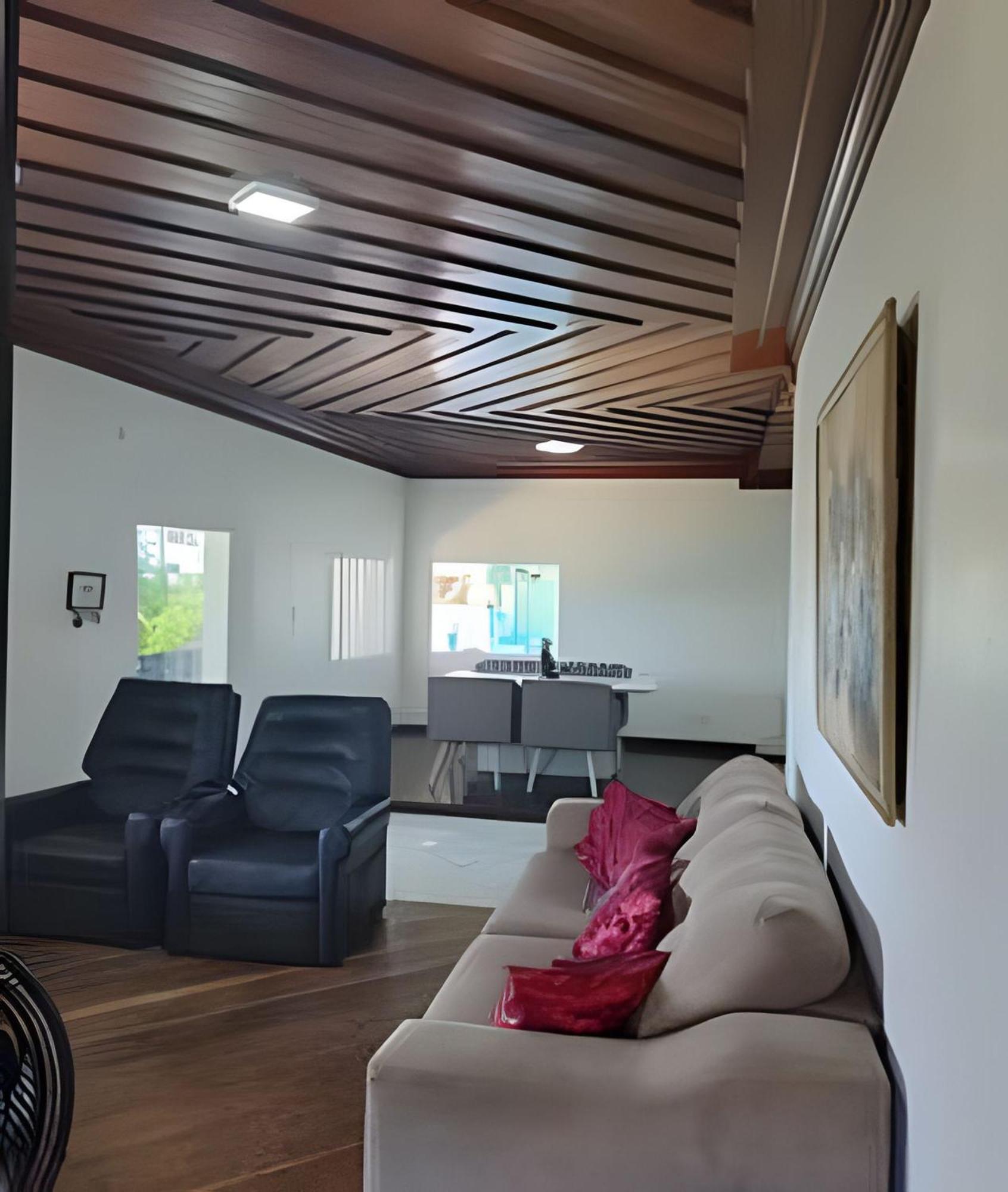 Casa Com Piscina Grande Em Salinas Salinopolis