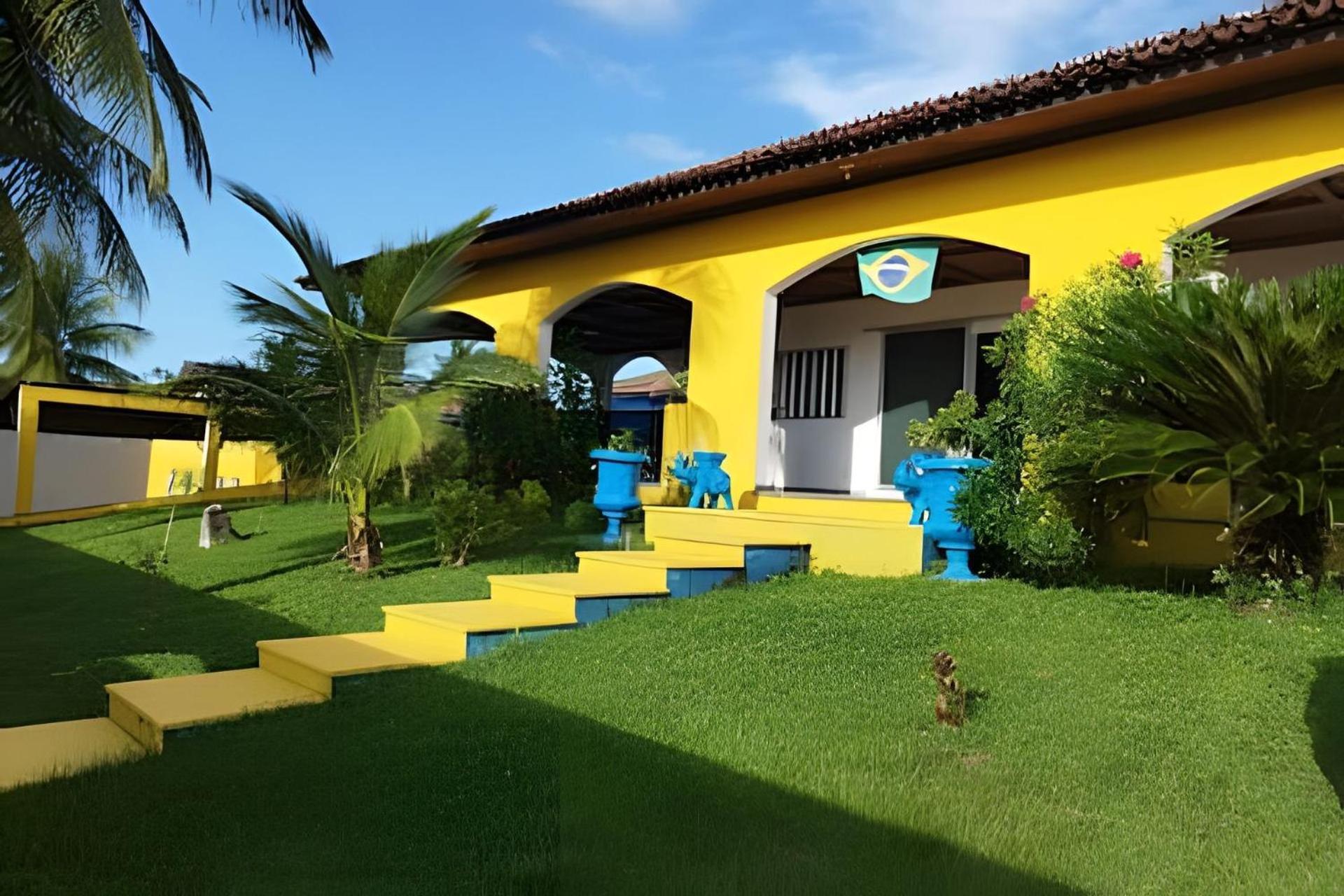 Casa Com Piscina Grande Em Salinas Holiday home